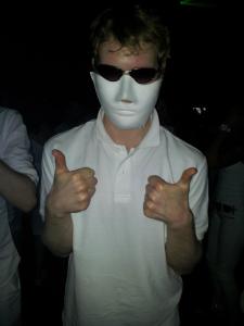 431947_10151008219449754_438793536_n