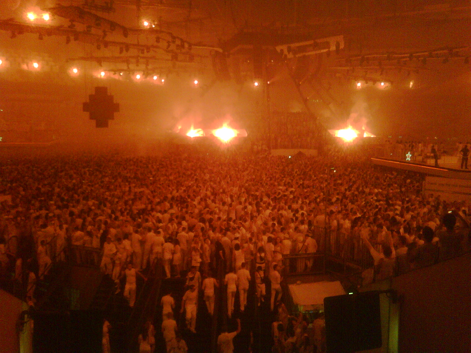 IMG01548-20100704-0117