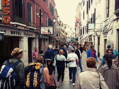 12001068_10156196420870691_220234028228904590_o