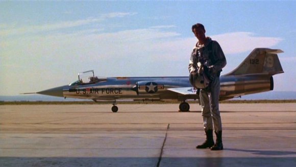 Right_Stuff_Starfighter2